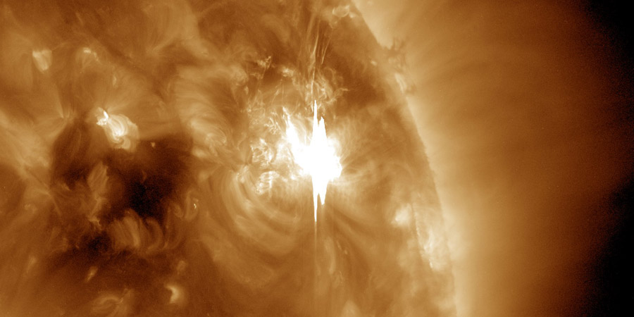 M4.4 solar flare